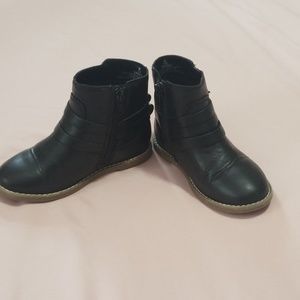 Toddler Black ankle boots